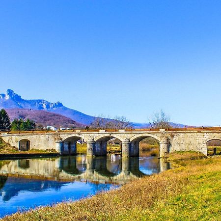 Apartmán Tri Srece Ogulin Exteriér fotografie