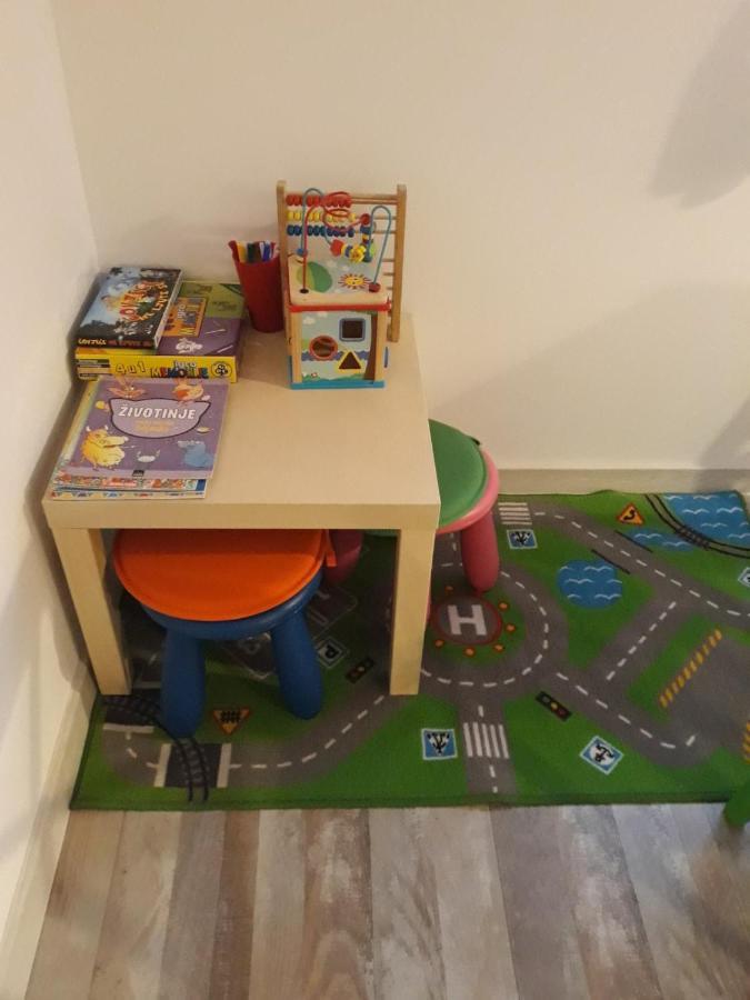 Apartmán Tri Srece Ogulin Exteriér fotografie