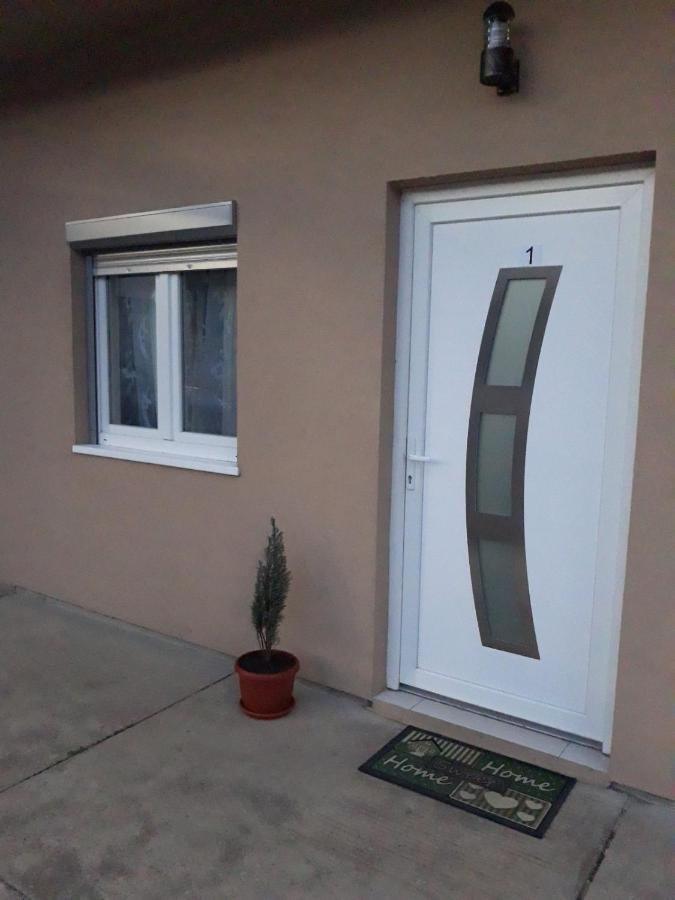 Apartmán Tri Srece Ogulin Exteriér fotografie