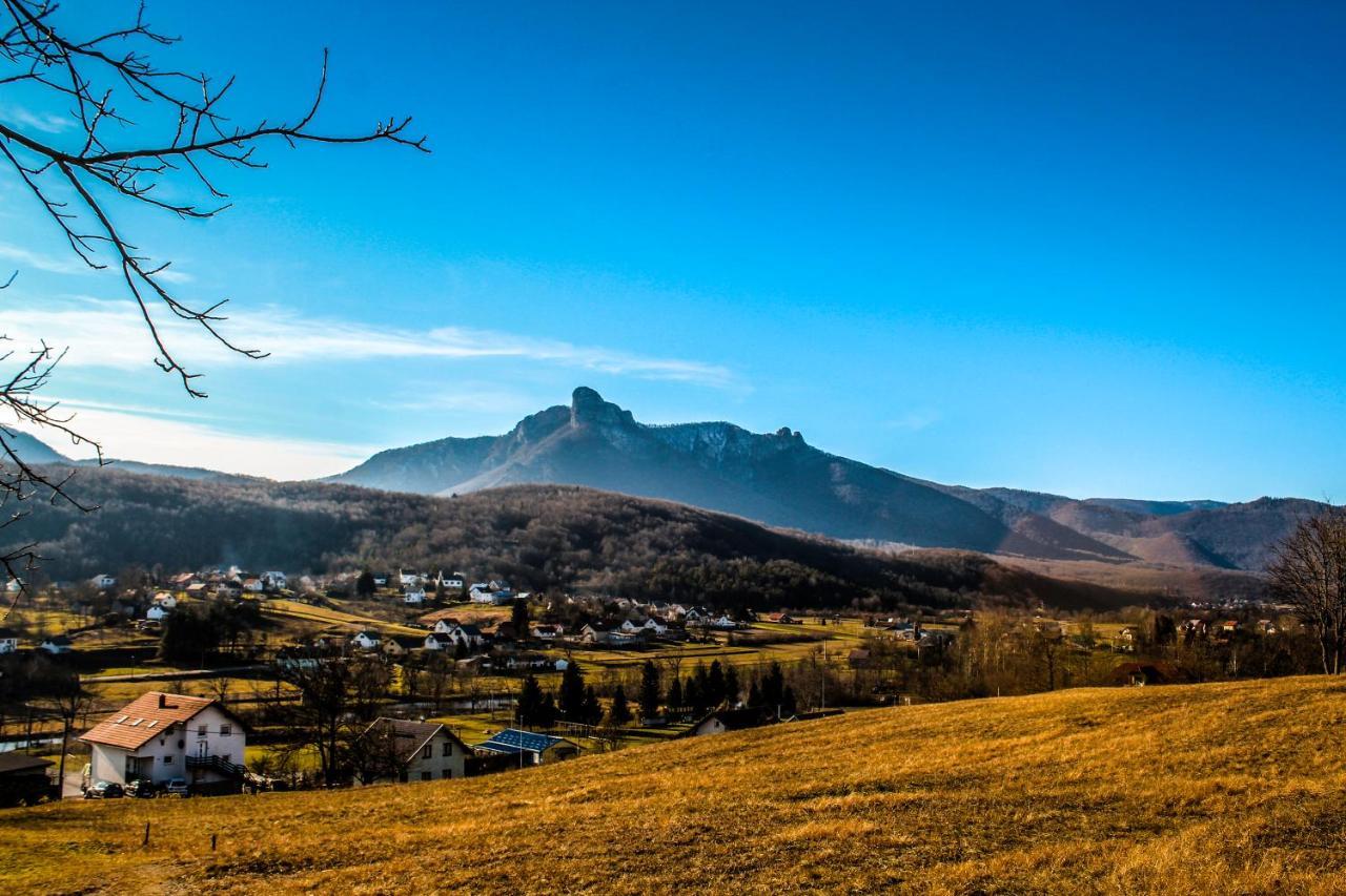 Apartmán Tri Srece Ogulin Exteriér fotografie